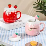 500ml Large Capacity Ceramic Cute Strawberry Coffee Mug with Lid and Spoon