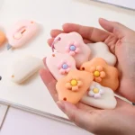 Mini Simple Cloud Art Knife Anti Cutter Small Size Portable Student Paper Cutter